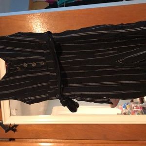 Women’s sleeveless button top jumper size S 4-6